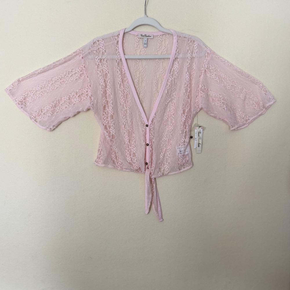 True Freedom Pink Lace Tie Front Shrug Cropped Cardigan Top NWT Small